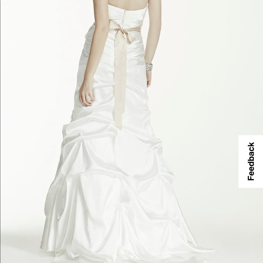 David’s Bridal Ruched Strapless Wedding Dress - Picture 4 of 15